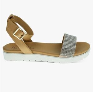 NWOT Wild Pair Womens Jeenie Nude Sparkle Open Toe Ankle Strap Sandals Size 8
